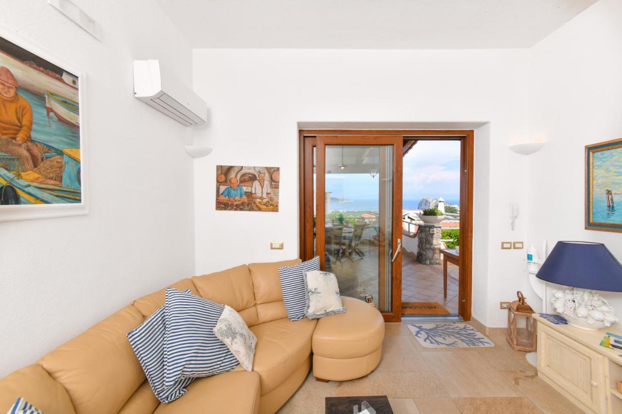 איסקיה Relais Maison De Charles מראה חיצוני תמונה