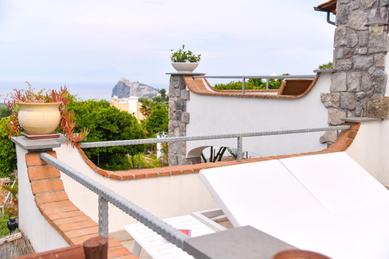 איסקיה Relais Maison De Charles מראה חיצוני תמונה