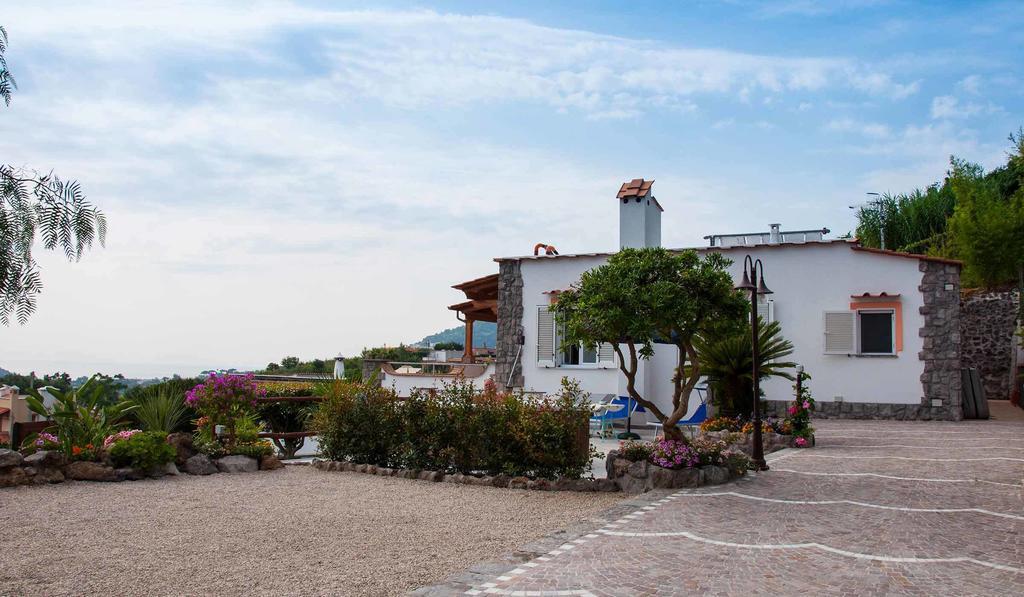 איסקיה Relais Maison De Charles מראה חיצוני תמונה